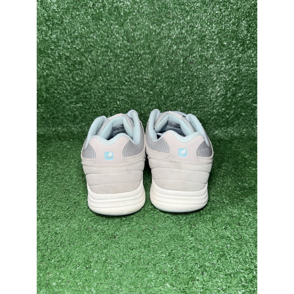 New Balance 877 V1 Women Size 10 Wide D Grey Comfort Shoes Gym Sneakers WW877SB - Picture 7 of 9